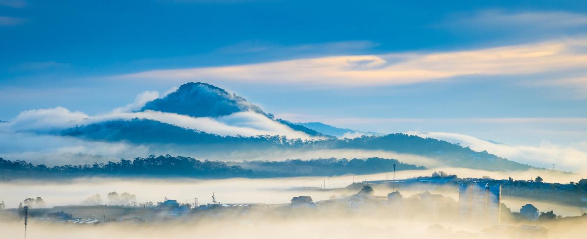 Chasing the Dawn Mist on Three Hills in Da Lat