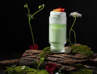 Swipe to Match'a - A Vegan Mocktail