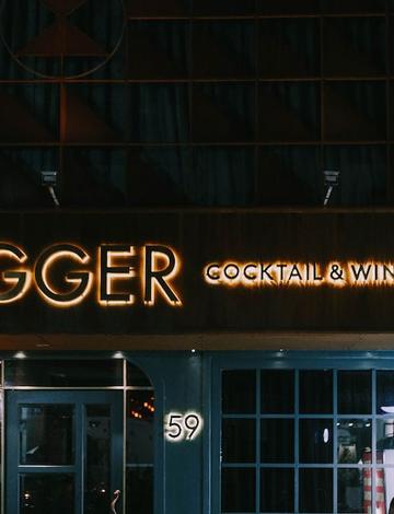 6 Hidden Bars in Hanoi